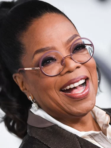 Oprah Winfrey’s New Book Build the Life You Want Is a ‘Blueprint for a Better Life’ & It’s Already Available for Pre-Order